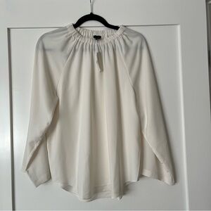 NWT Ann Taylor Gathered Neckline Blouse